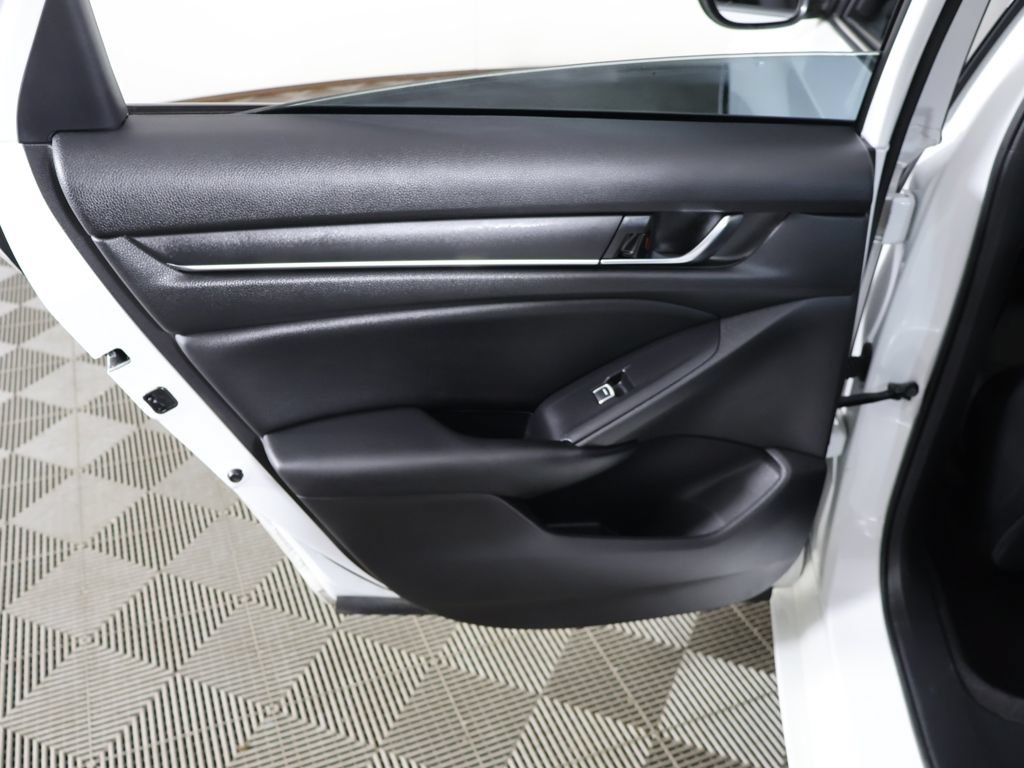 Used 2022 Honda Accord Sport image 21