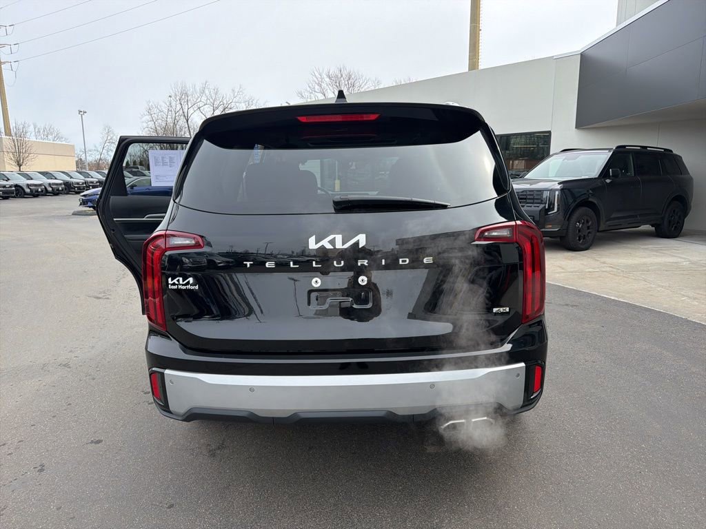 Used 2023 Kia Telluride S w/ S Sunroof Package image 6