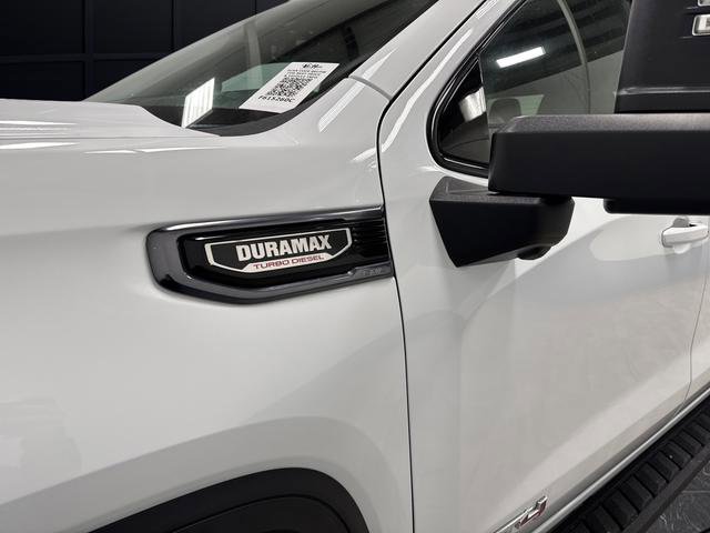 Used 2024 GMC Sierra 1500 AT4 w/ Technology Package image 40