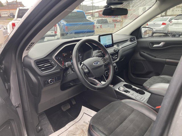 Used 2022 Ford Escape SEL w/ SEL Stealth AWD Package image 7