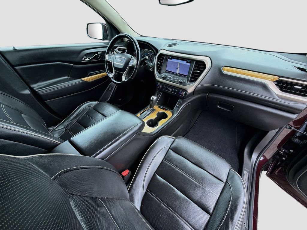 Used 2017 GMC Acadia Denali FWD image 34