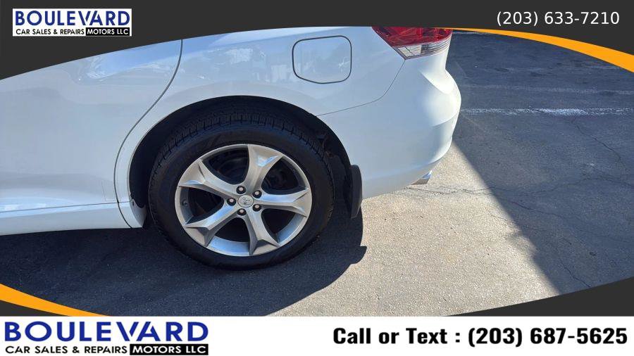 Used 2013 Toyota Venza Limited AWD/4WD image 10