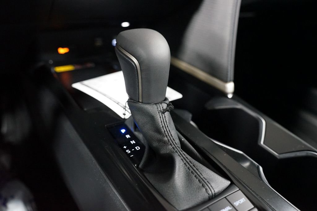 New 2026 Toyota Camry SE FWD image 22
