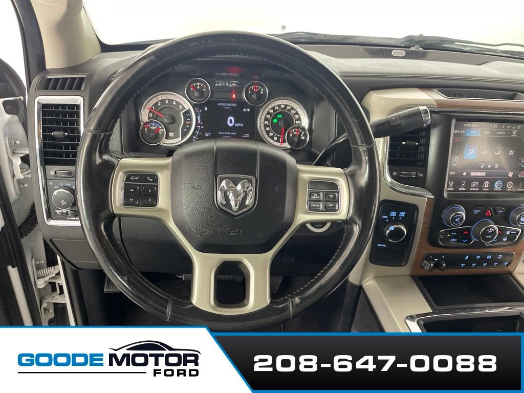 Used 2014 RAM 3500 Laramie w/ Convenience Group AWD/4WD image 13