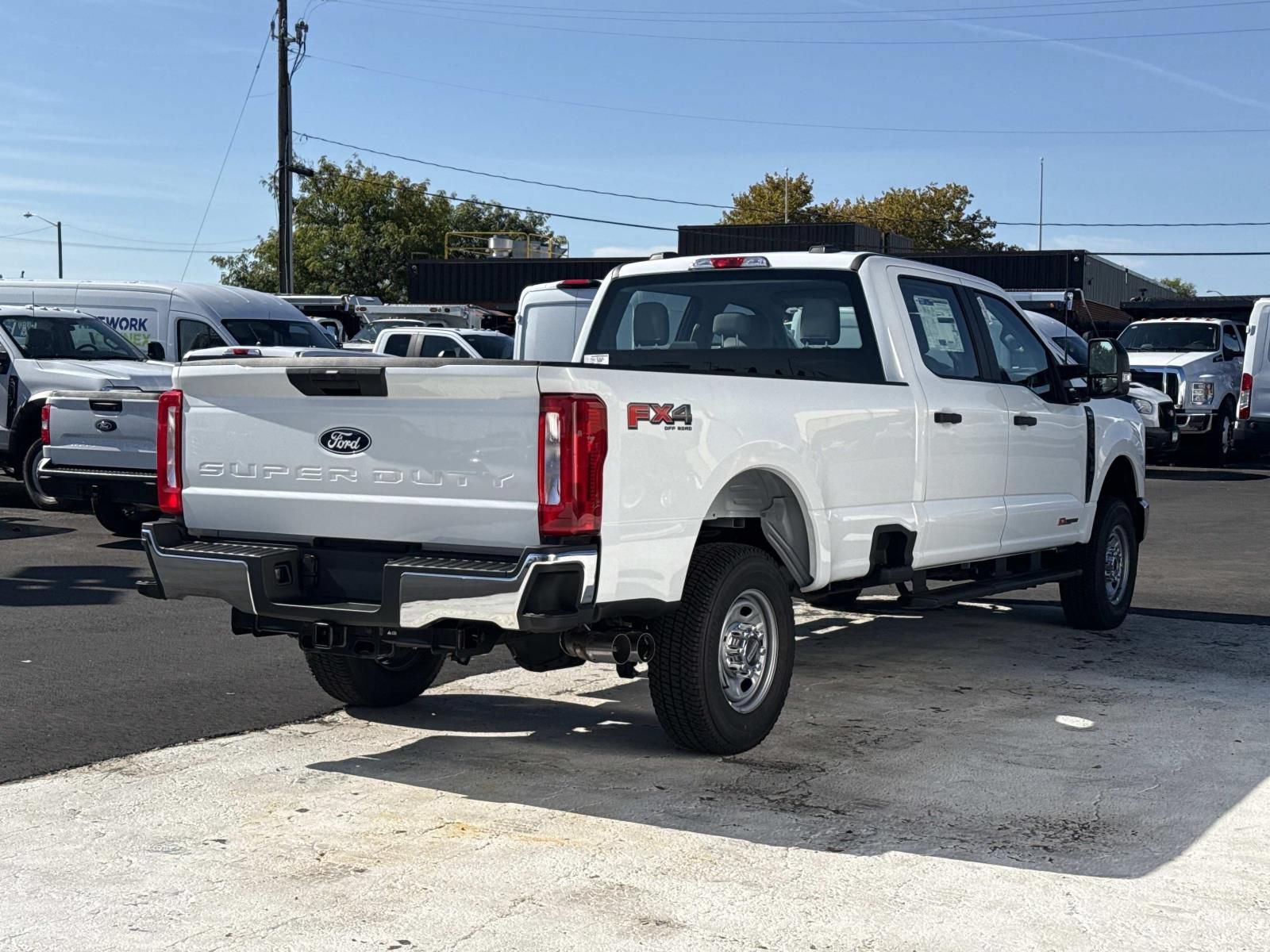 New 2027 Ford F250 XL w/ XL Driver Assist Package AWD/4WD image 3