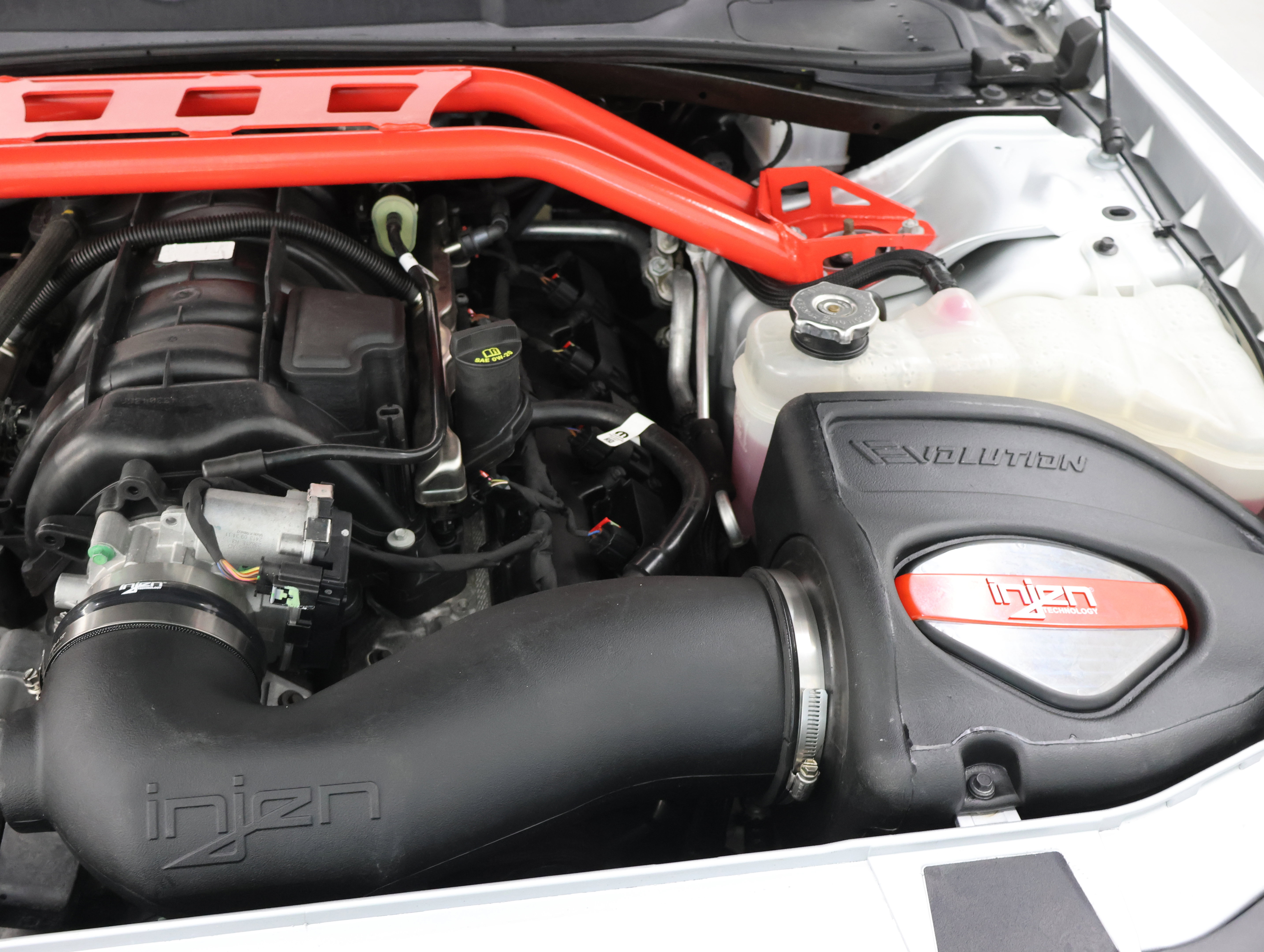 Used 2023 Dodge Challenger R/T w/ Blacktop Package RWD image 18