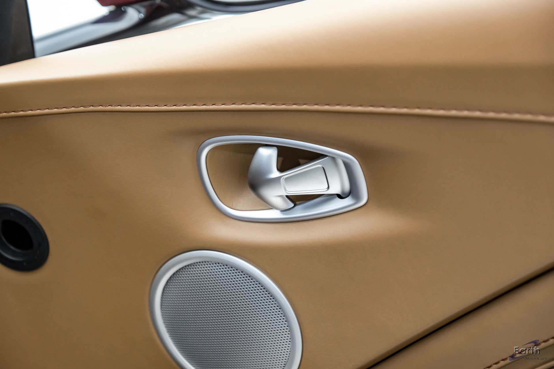 Used 2020 Aston Martin V8 Vantage Coupe RWD image 91