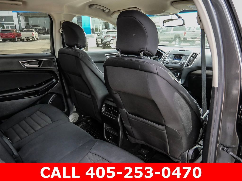 Used 2015 Ford Edge SEL FWD image 18