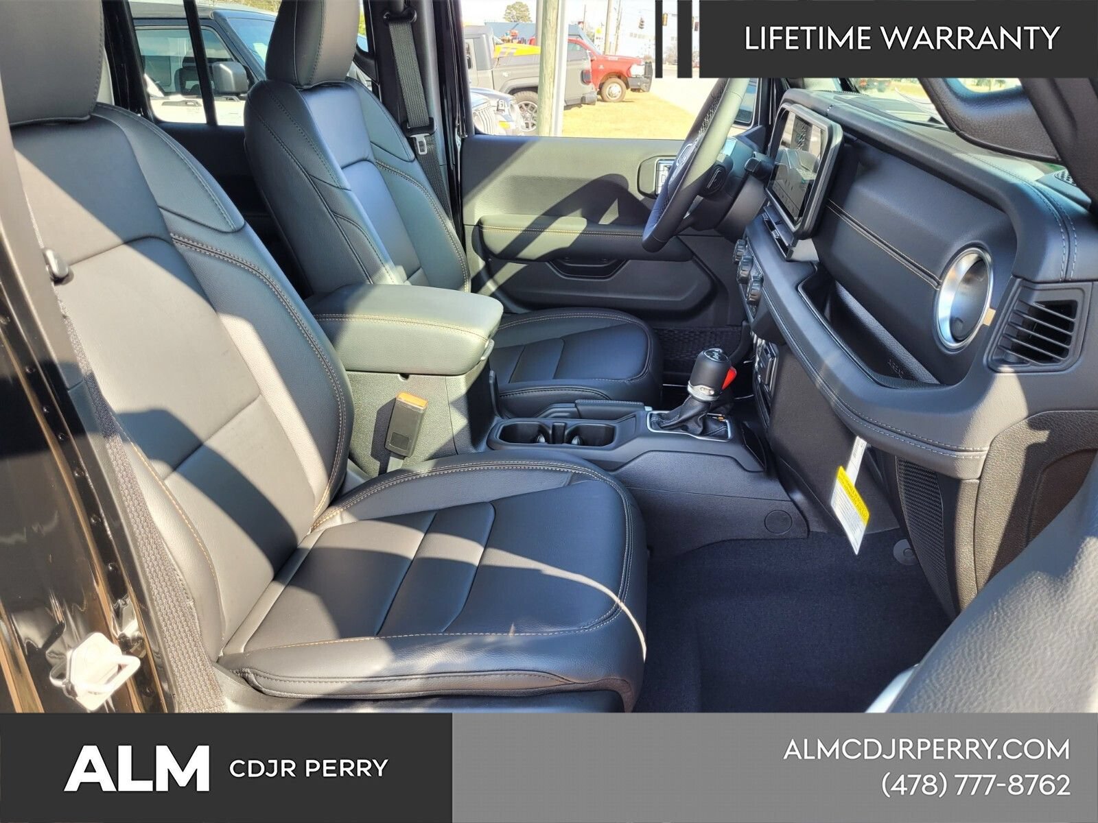 New 2026 Jeep Wrangler Unlimited Sahara AWD/4WD image 11