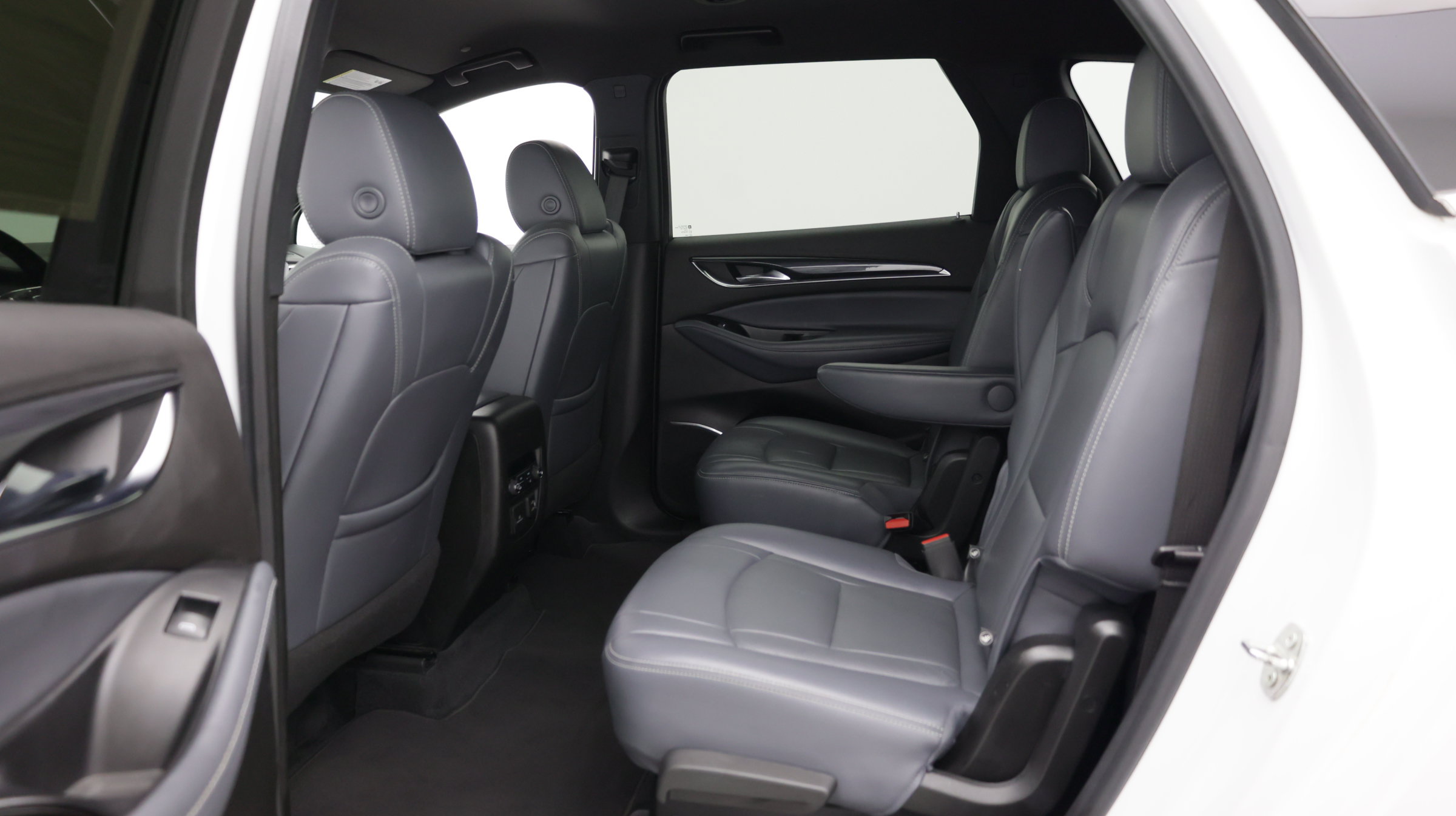 Used 2022 Buick Enclave Premium FWD image 29