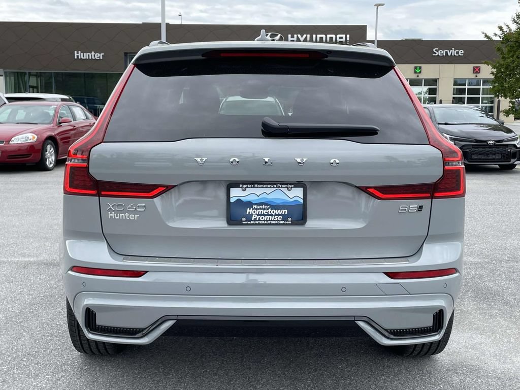 New 2026 Volvo XC60 B5 Plus w/ Protection Package Premier AWD/4WD image 26