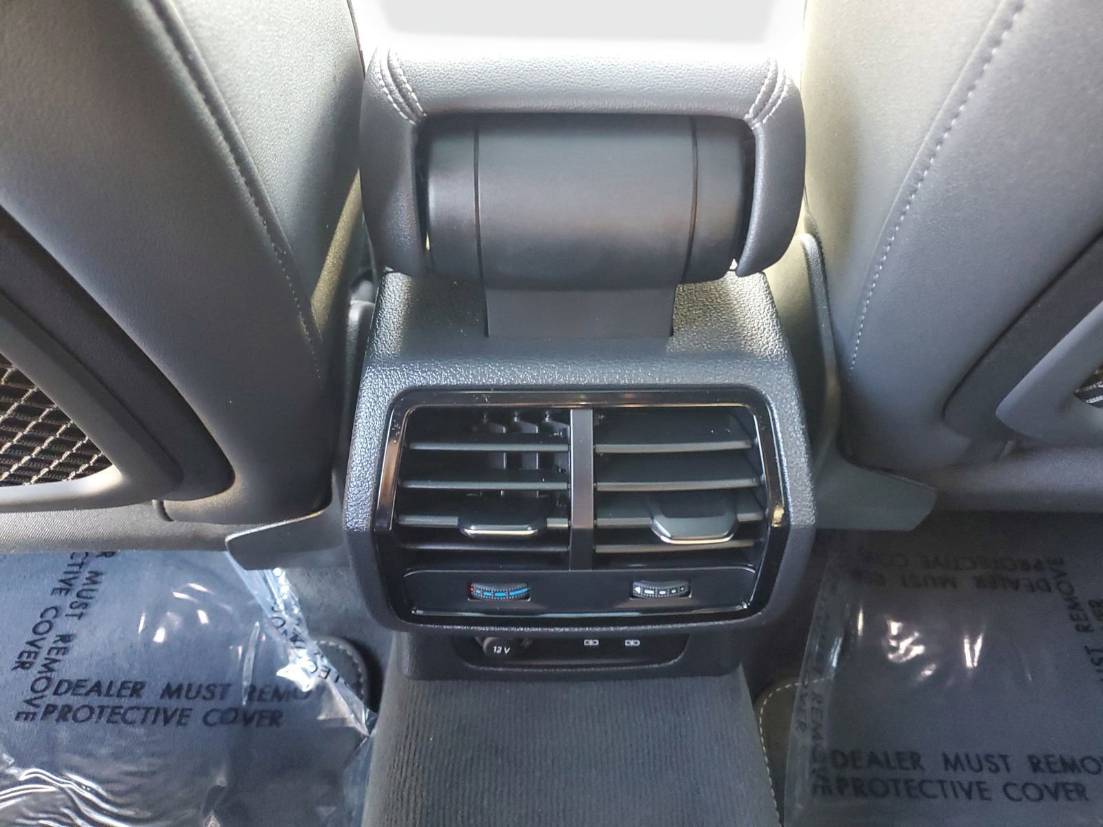 Used 2025 Audi Q3 2.0T Premium w/ Convenience Package image 13