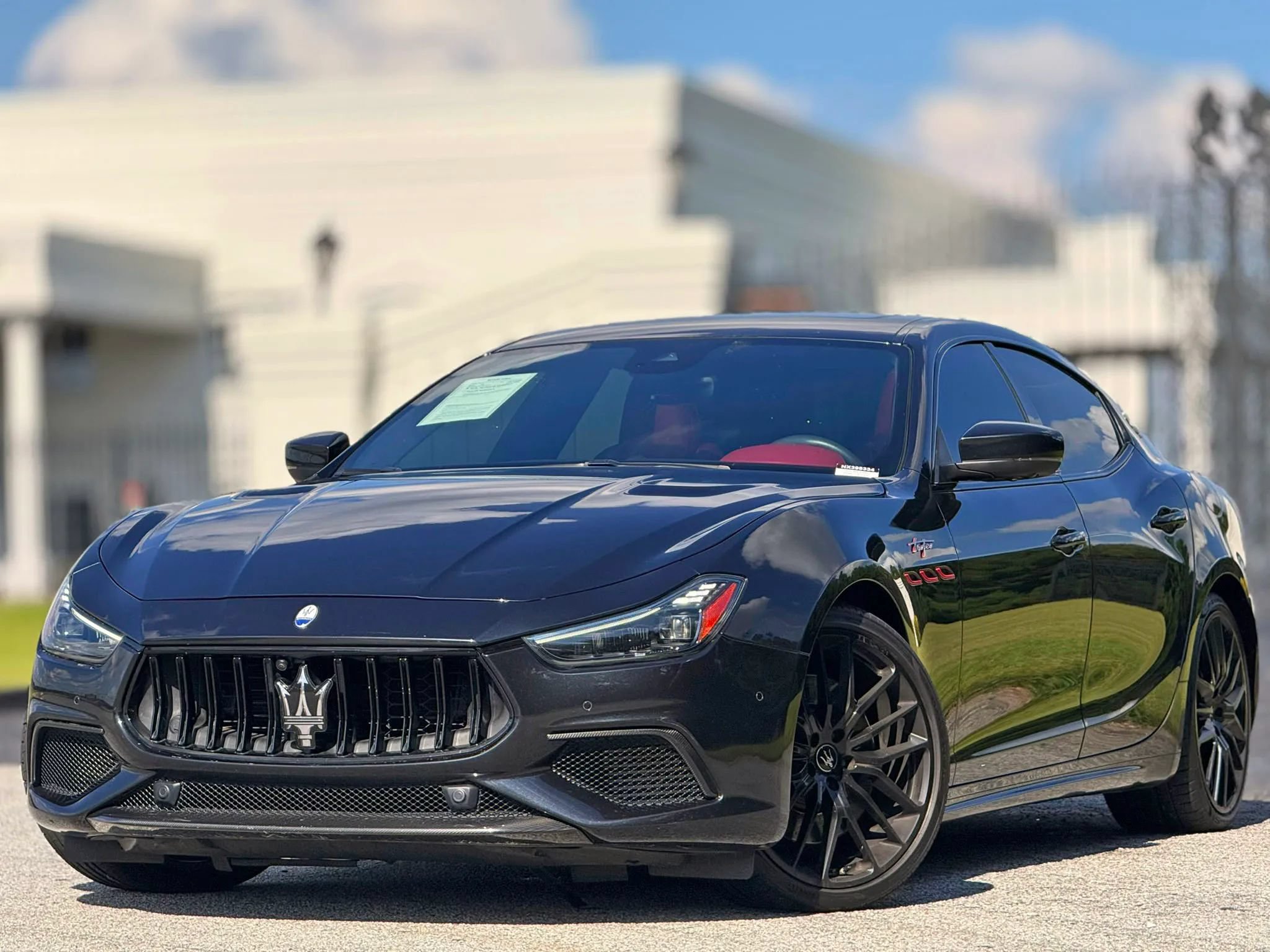 Used 2022 Maserati Ghibli Trofeo RWD image 2