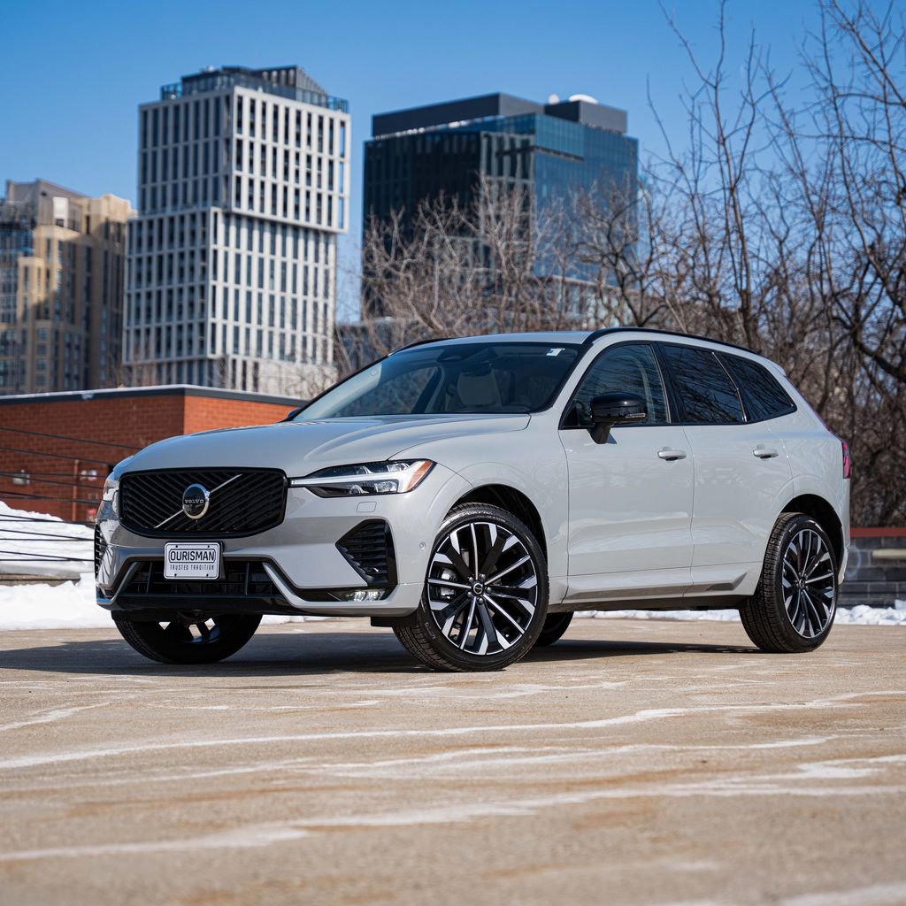 Certified 2026 Volvo XC60 B5 Ultra w/ Protection Package Premier