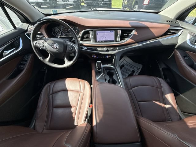 Certified 2020 Buick Enclave Avenir w/ Avenir Technology Package AWD/4WD image 21