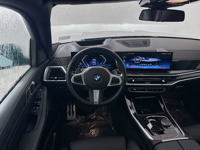 Used 2024 BMW X5 xDrive40i w/ M Sport Package image 23