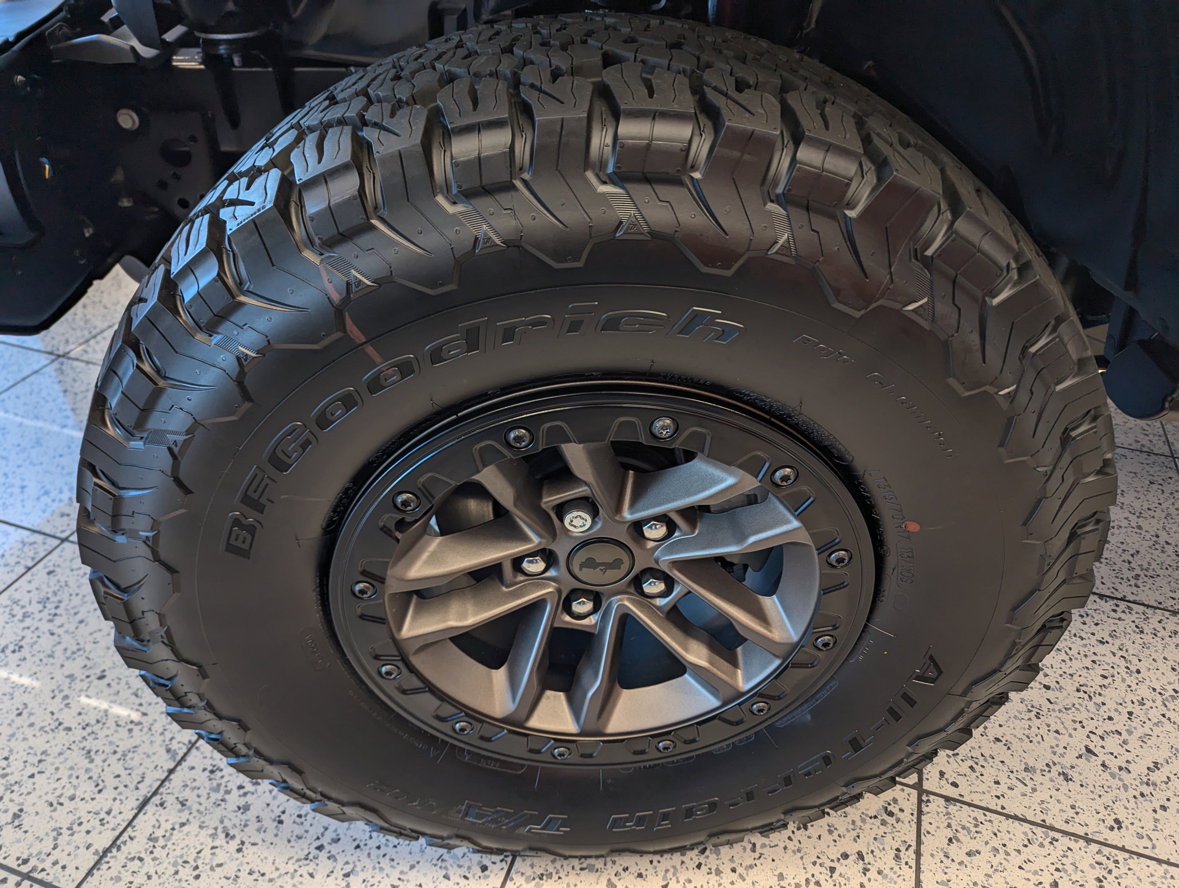 New 2025 Jeep Wrangler Unlimited Rubicon 392 image 7