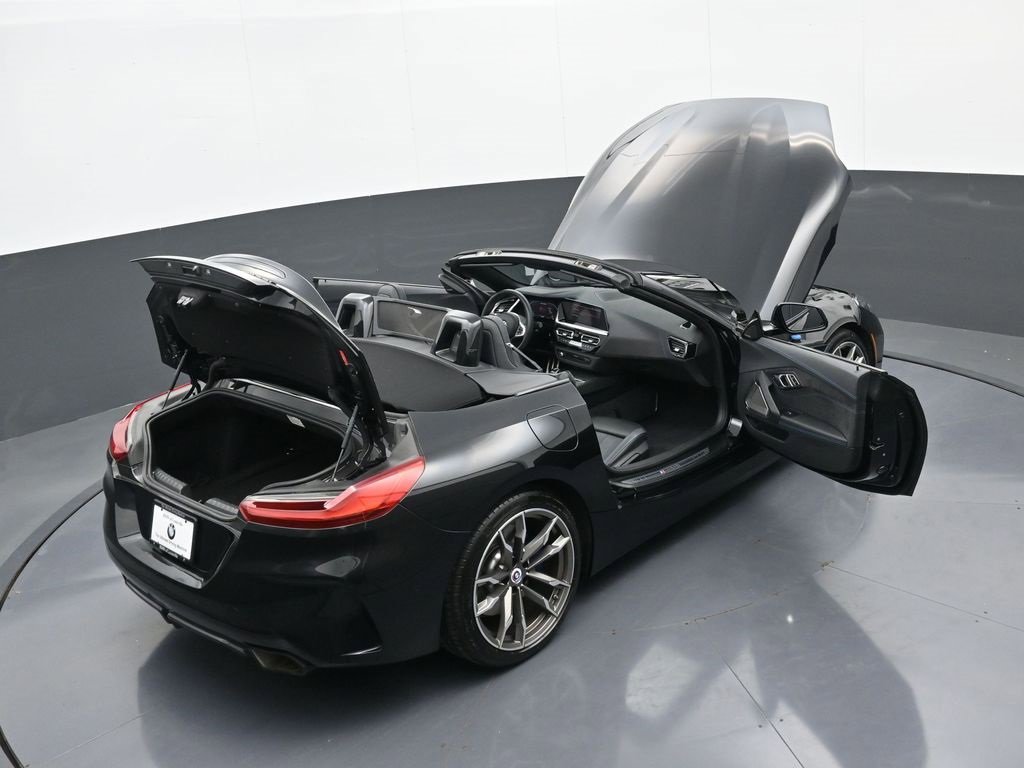 Used 2023 BMW Z4 M40i w/ Premium Package image 41