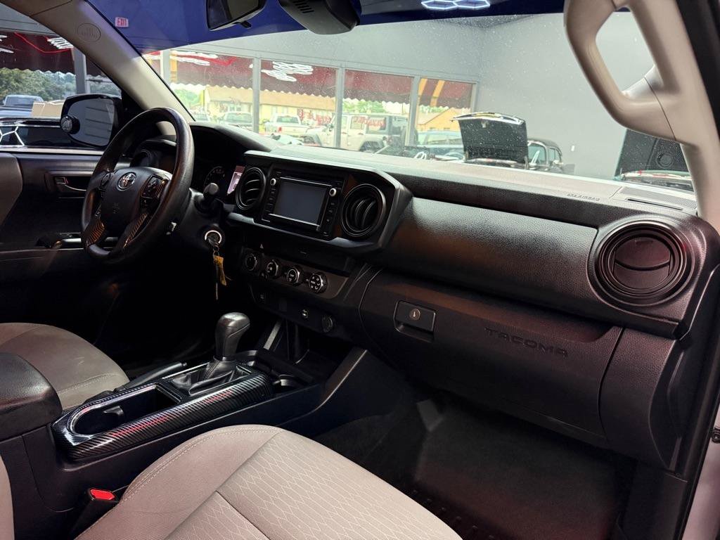 Used 2019 Toyota Tacoma SR w/ SR Convenience Package AWD/4WD image 12