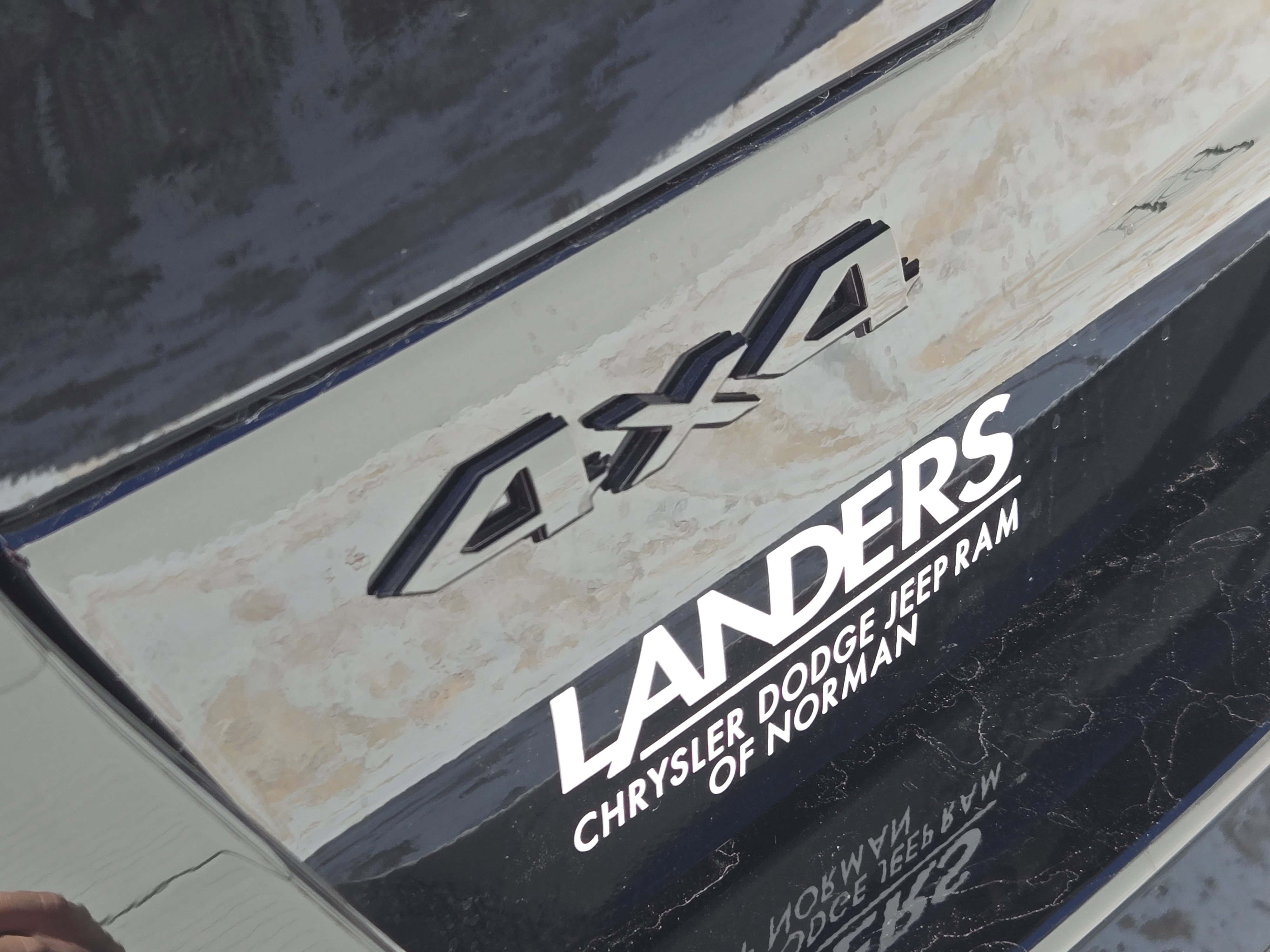 New 2026 Jeep Grand Cherokee Altitude image 9