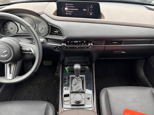 Certified 2025 MAZDA CX-30 2.5 Turbo w/ Premium Package AWD/4WD image 17
