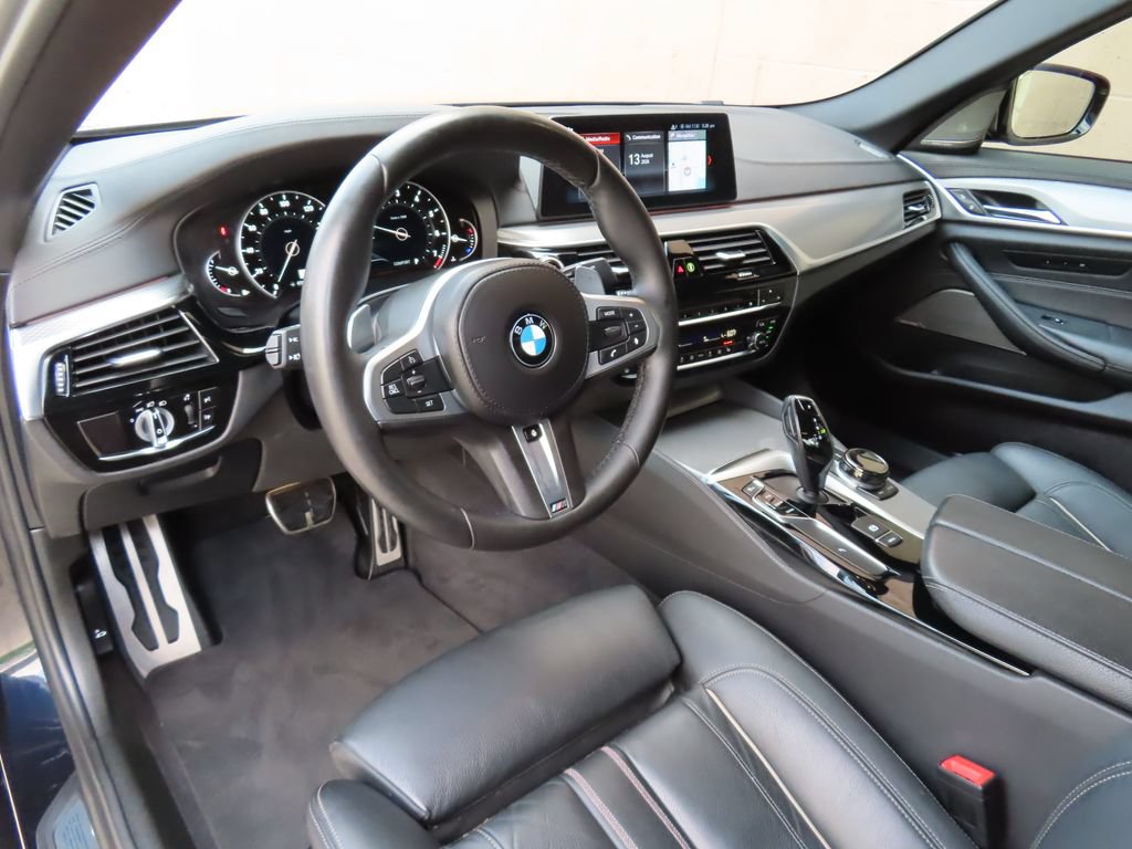Used 2018 BMW M550i xDrive AWD/4WD image 29