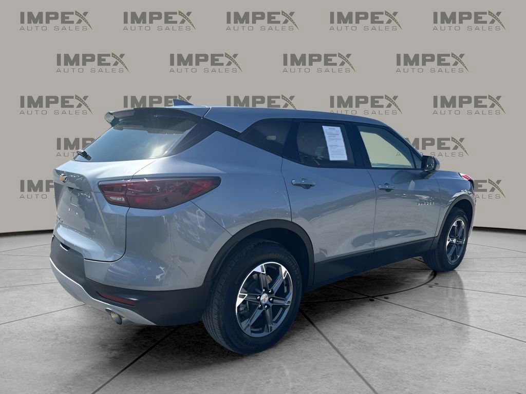 Used 2025 Chevrolet Blazer LT image 5