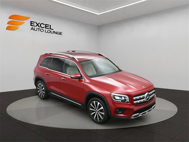 Used 2020 Mercedes-Benz GLB 250 w/ Premium Package image 48