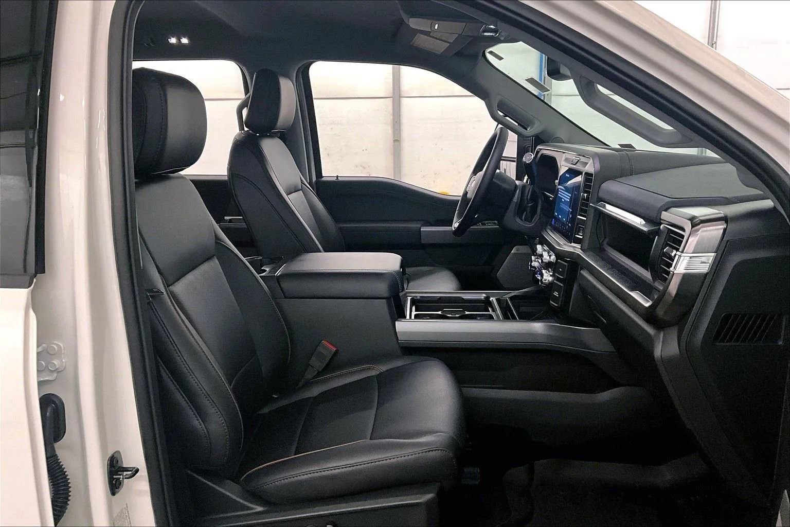New 2026 Ford F350 Lariat image 7