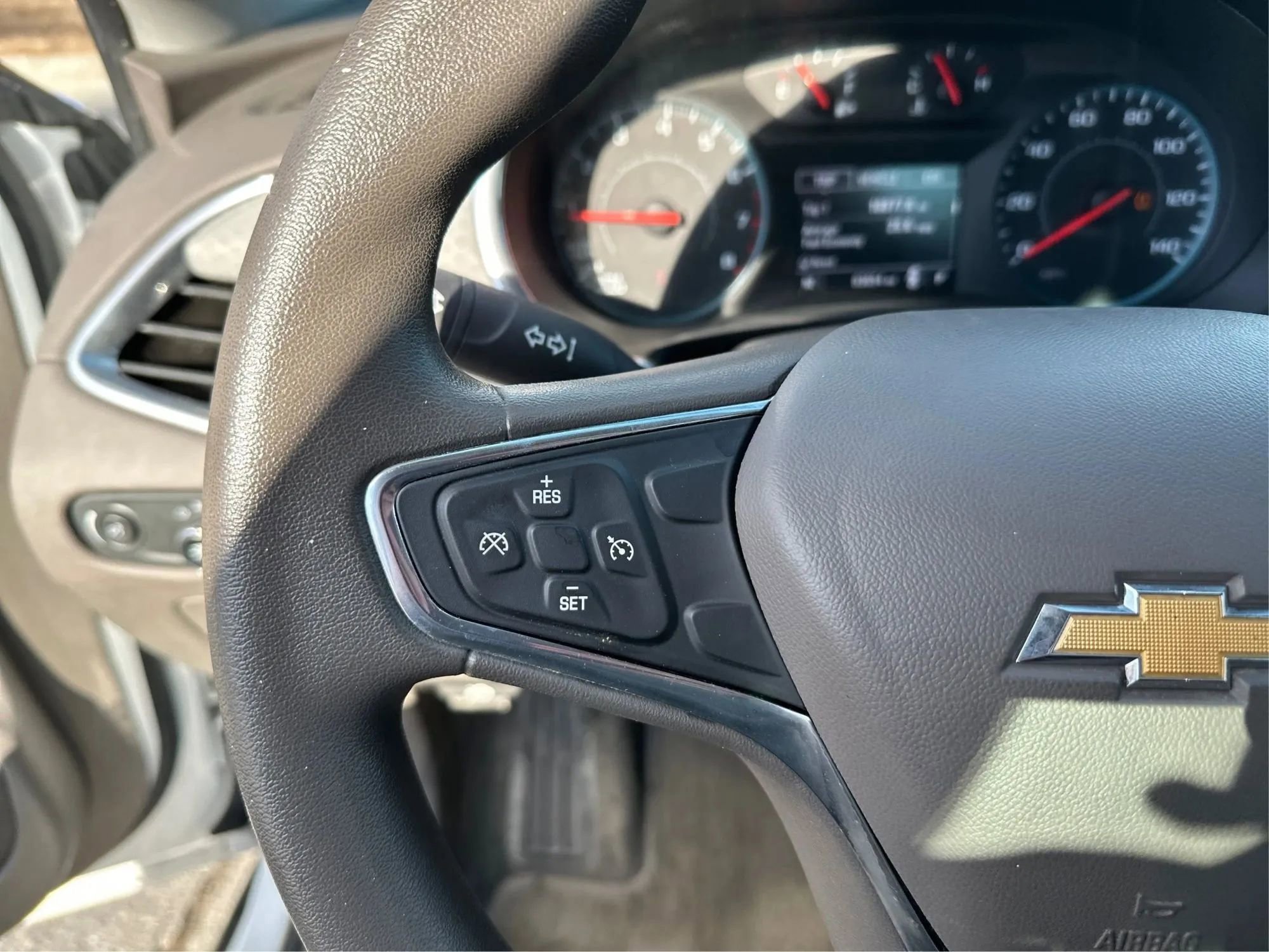 Used 2016 Chevrolet Malibu LT image 28