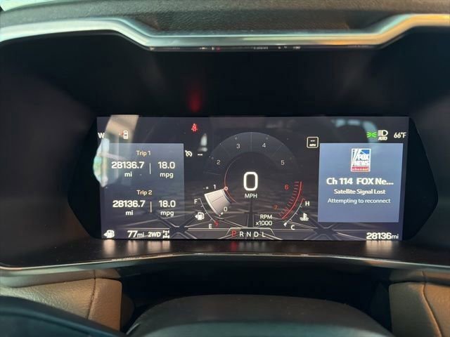 Used 2023 GMC Canyon Denali AWD/4WD image 1