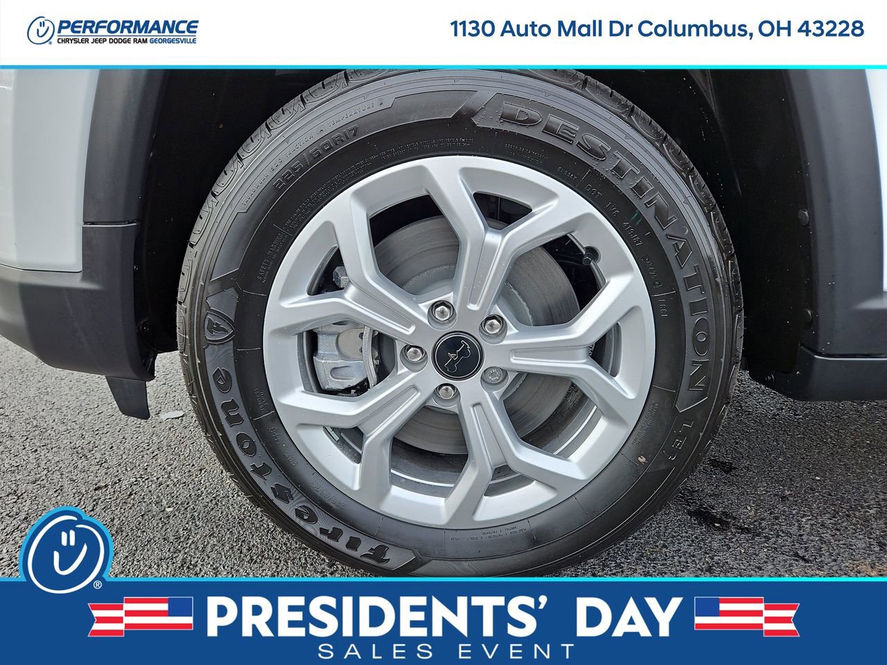 New 2026 Jeep Compass Latitude image 9