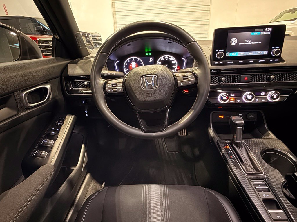 Used 2023 Honda Civic Sport image 27