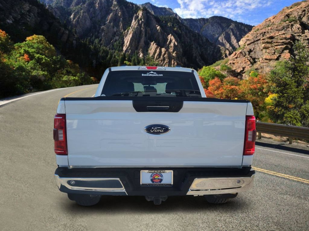 Used 2023 Ford F150 XLT w/ XTR Package AWD/4WD image 4