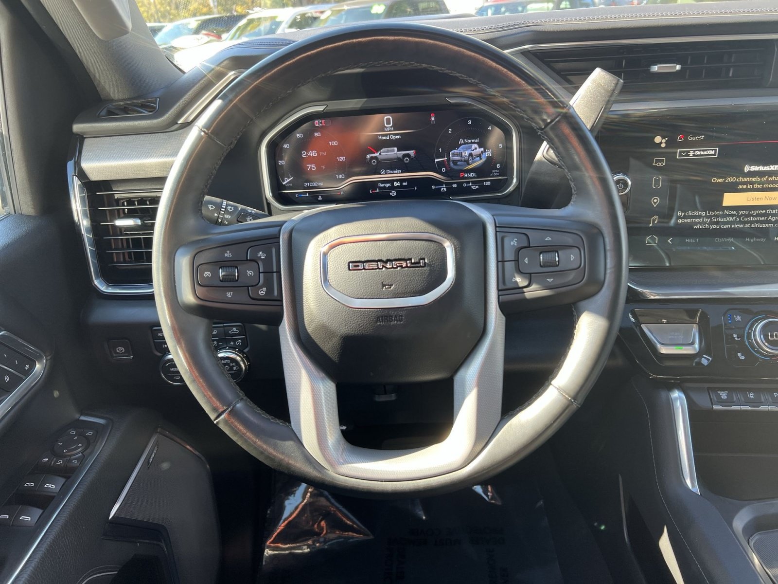 Used 2024 GMC Sierra 2500 Denali w/ Denali Reserve Package AWD/4WD image 16