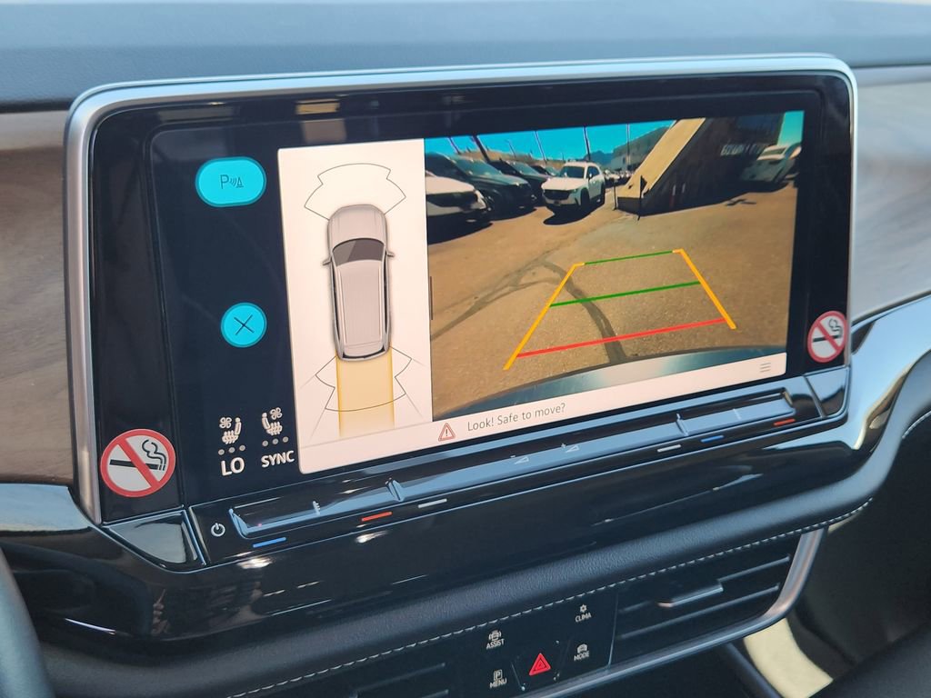 Used 2025 Volkswagen Atlas SE image 9