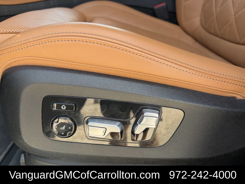 Used 2023 BMW X7 xDrive40i w/ M Sport Package AWD/4WD image 29