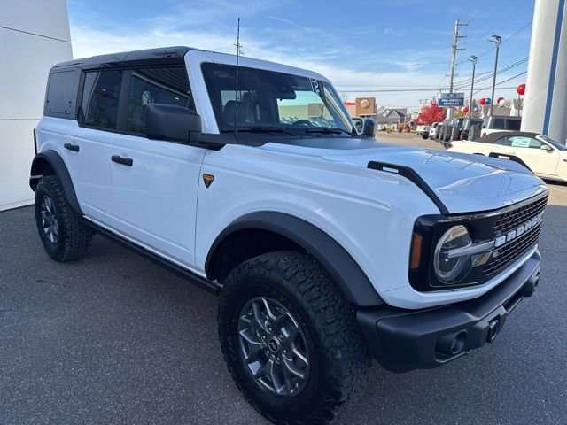 New 2025 Ford Bronco Badlands w/ Black Appearance Package AWD/4WD image 4