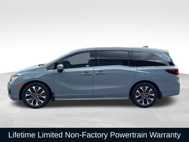 Used 2025 Honda Odyssey Elite image 2
