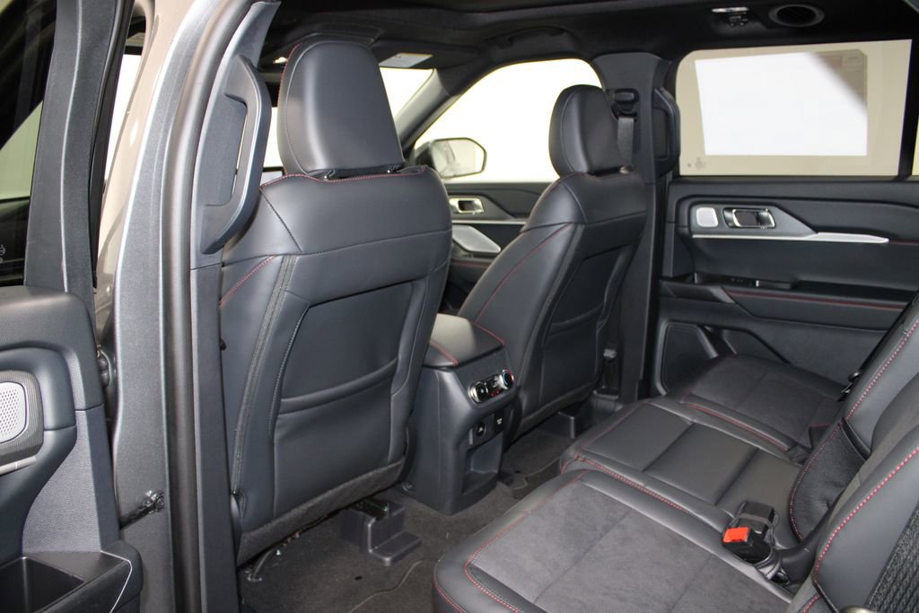 New 2026 Ford Explorer ST image 21