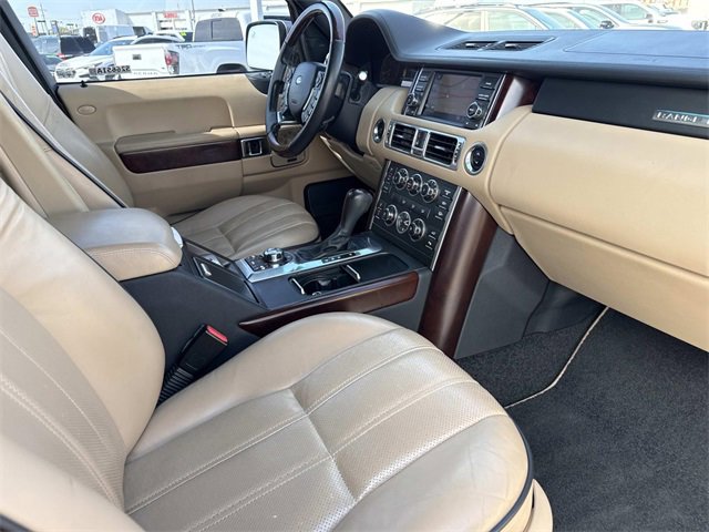 Used 2012 Land Rover Range Rover HSE LUX image 18