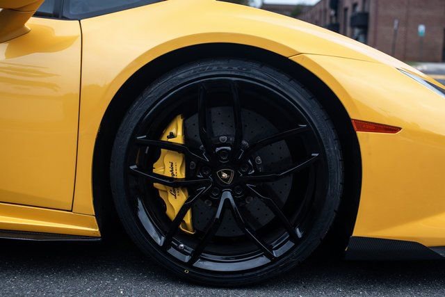 Used 2015 Lamborghini Huracan LP 610-4 image 44