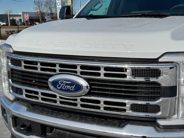 New 2025 Ford F550 4x4 SuperCab Super Duty image 5