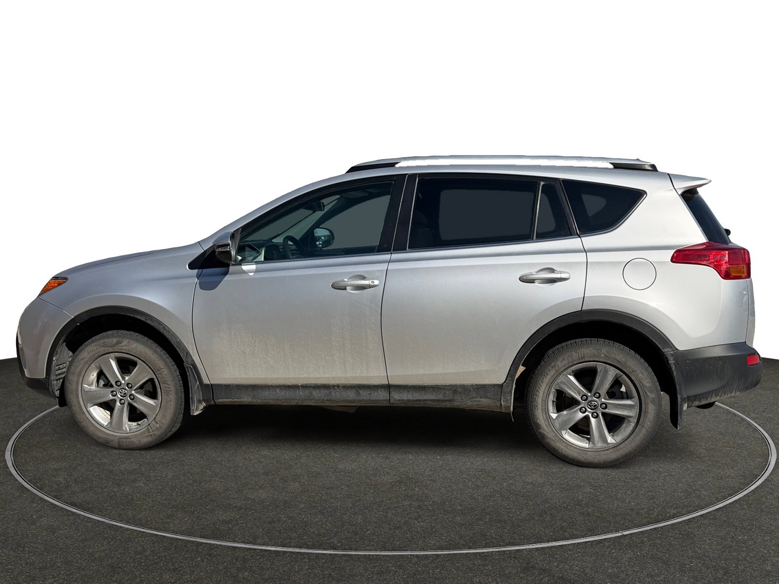 Used 2015 Toyota RAV4 XLE image 2