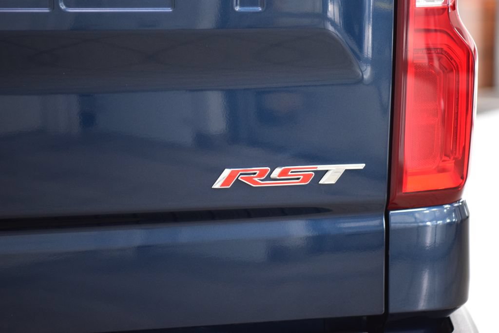 Used 2022 Chevrolet Silverado 1500 RST AWD/4WD image 23