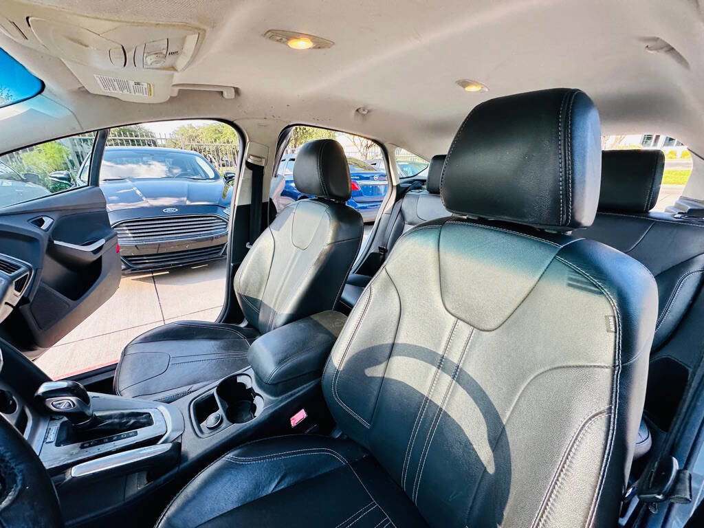 Used 2013 Ford Focus SE image 12