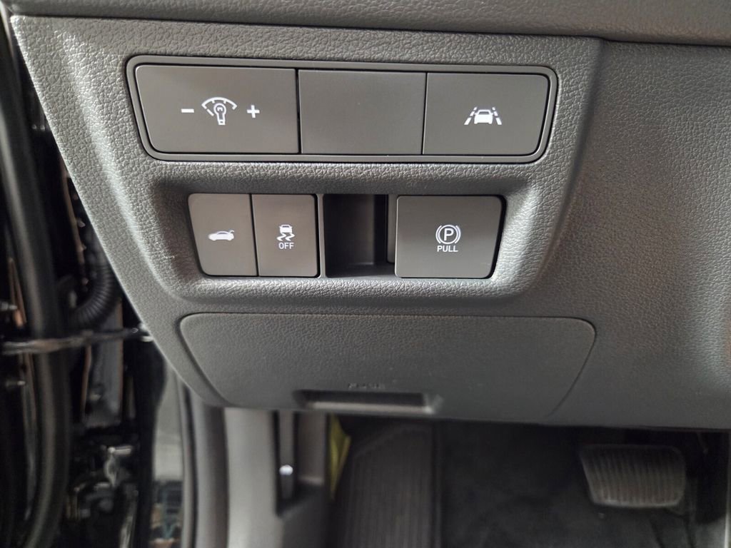 Used 2023 Hyundai Sonata Limited FWD image 21