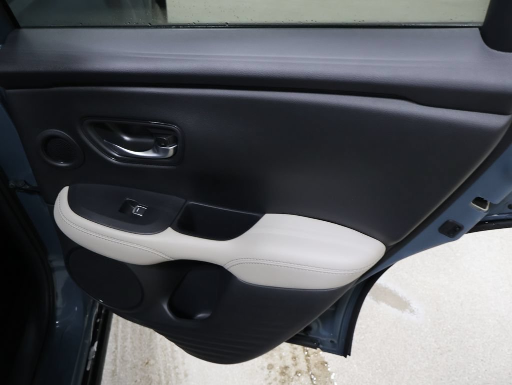 New 2027 Honda HR-V EX-L image 16