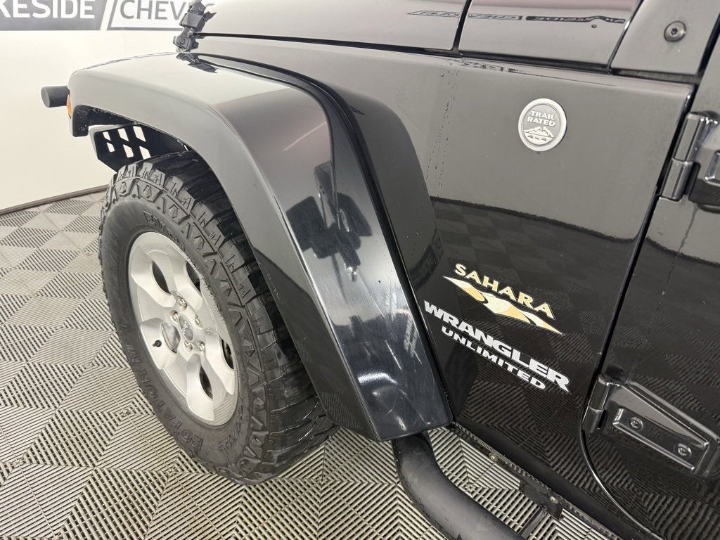 Used 2013 Jeep Wrangler Unlimited Sahara w/ Connectivity Group image 10