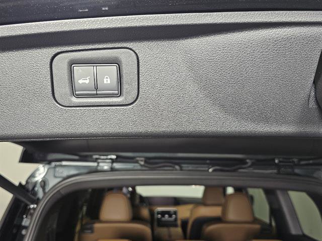 New 2026 Nissan Armada SL w/ Captain's Chari Seat Package image 24